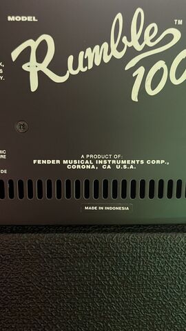 FENDER RUMBLE 100C