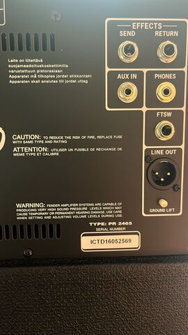 FENDER RUMBLE 100C