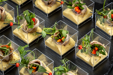 Веррин с бужениной, рукколой и овощами, 12 шт.