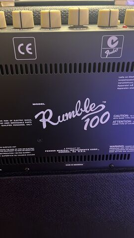 FENDER RUMBLE 100C