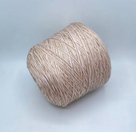 Авторская смотка (пр.Италия), 275м/100гр. Меринос/Нейлон/Шелк/Кашемир , цвет-Клубничный латте, арт-33200