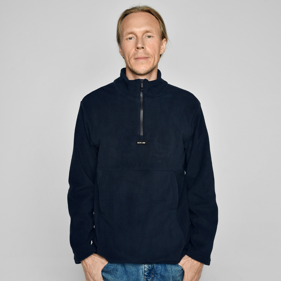 Fleece Navy Label