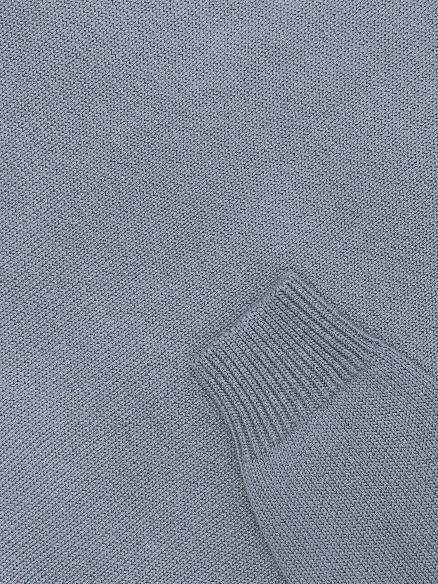 Джемпер из мягкой шерсти