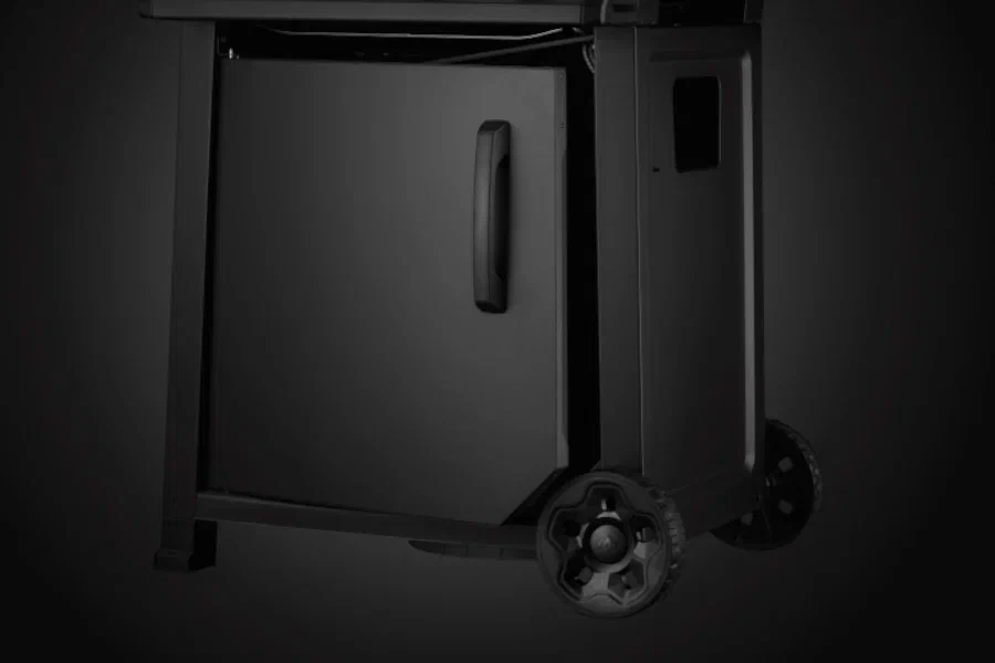 Газовый гриль Napoleon Freestyle PRO 365 SIB (черный, с ИК горелкой 2/3)