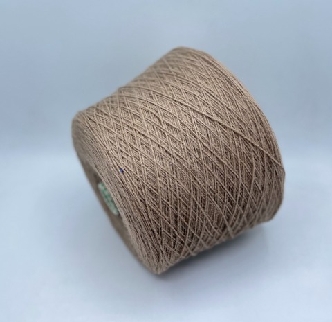 Бобинная пряжа (пр.Италия), art-Yak baby brown ,2/11 550м/100гр. 30%Меринос, 70%Бэби як, цвет-Натуральный ,светло-коричневый, арт.31373