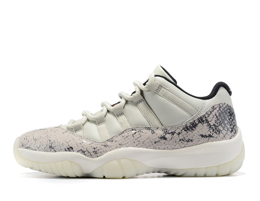 air jordan low 11 snakeskin