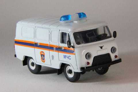 UAZ-3741 van Ministry of Emergency Situations Agat Mossar Tantal 1:43