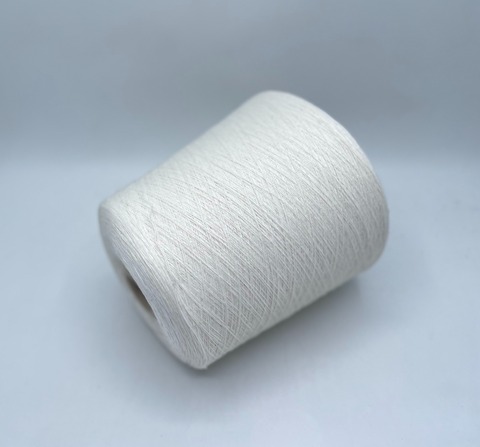 Casa del Filato(пр.Италия),art.Bobby, 1500м/100гр. 5% кашемир, 25% Меринос, 45% вискоза, 25% полиамид,цвет-Молочный(325/439) ,арт.36815