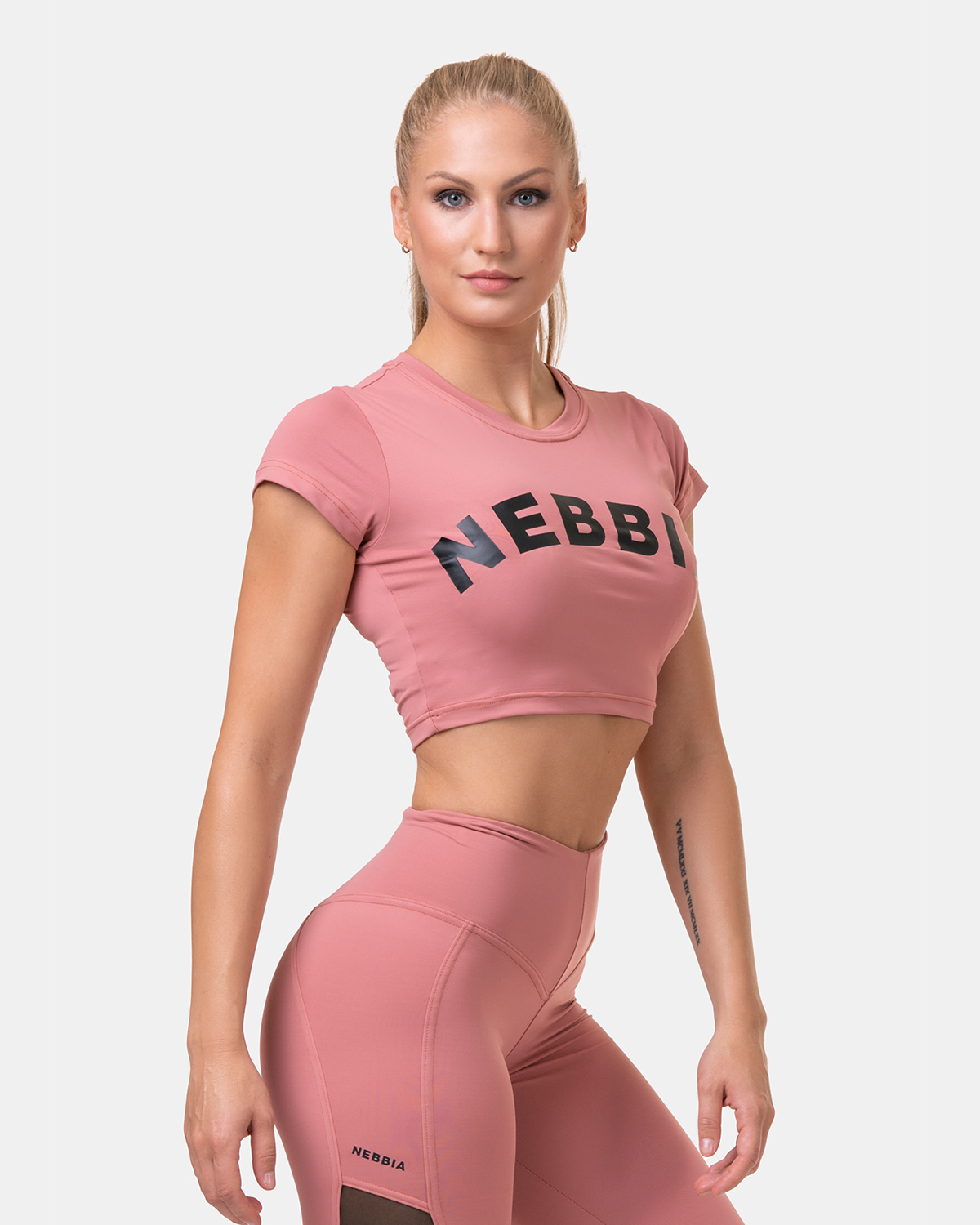 Женская укороченная футболка Nebbia 584 Short Sleeve Sporty Crop Top Old rose