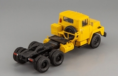 KRAZ-252 truck tractor 1979-1990 yellow 1:43 Nash Avtoprom