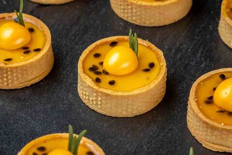 Чизкейк «Тропик» с манго и маракуйя, 15 шт.