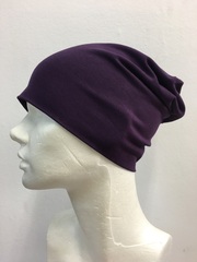 Женская летняя шапочка однотонная вискоза (темно-фиолетовая)