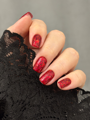 Лак для ногтей Это нормально любить их обоих | It’s Okay To Love Them Both