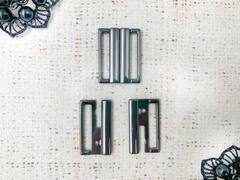 Пряжка-застежка для купальников, металл, ш. 2,5 см, чёрный никель