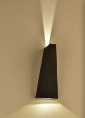 Уличный настенный светодиодный светильник Maytoni Times Square O580WL-L6B