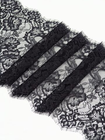 Кружево шантильи черное неэластичное ширина 23 см купон 2.9 м С БРАКОМ