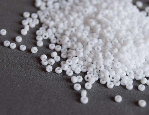 RR-0402F White Opaque Matted