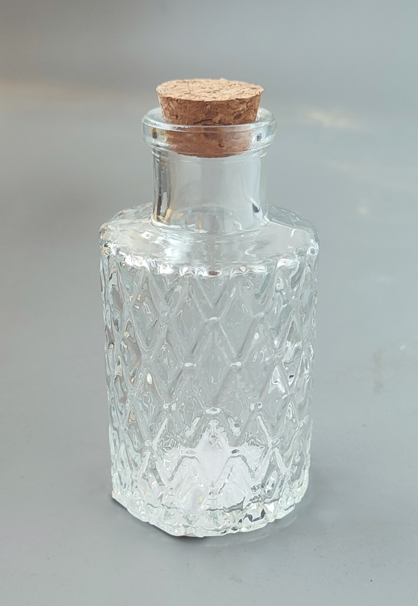 Декор бутылок цветной солью