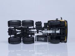 MAZ-6422 truck tractor 1989 late cab yellow 1:43 AutoHistory (AIST)