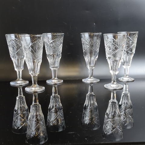 Рюмки хрустальные набор из 6 штук на ножке, алмазная грань, геометрический орнамент, 8.5 см, винтаж СССР 1970-1990 гг