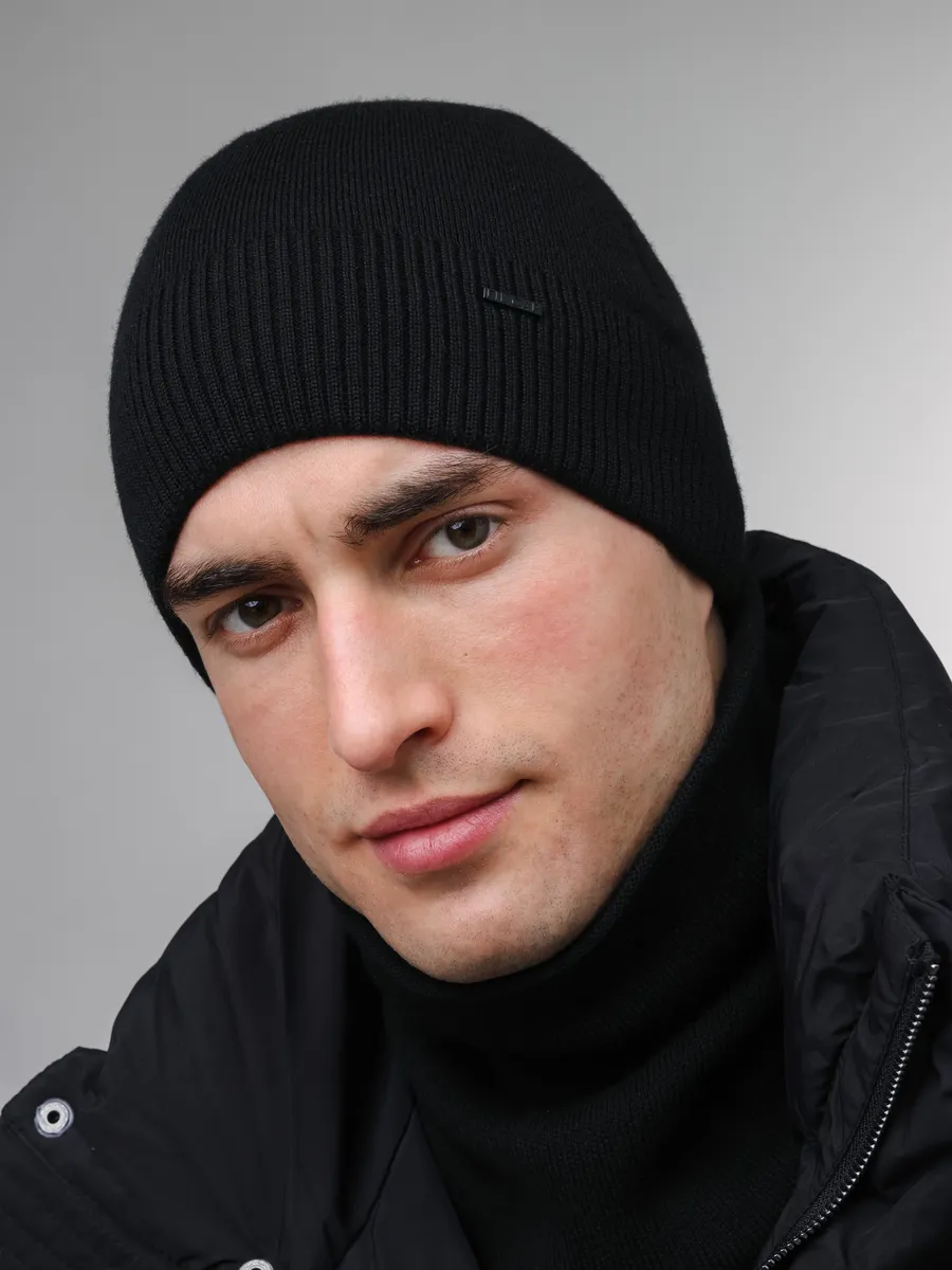 Шапка зимняя на флисе вязаная бини