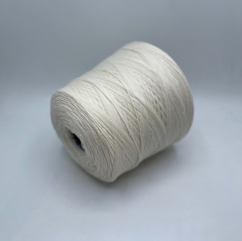 Sudwollgroup (пр.Германия), art.Brezza , 429м(смотка в 7 нитей)/100гр,60% меринос, 40% буретный шёлк, цвет.-Молочный. арт.25376