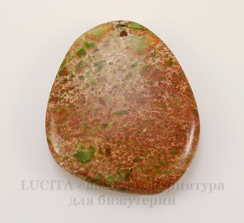 Подвеска Яшма Императорская (тониров) (прессов) (цвет - коричнево-зеленый) 39,7х33,8х7,7 мм №33 ()