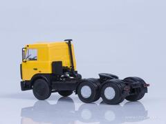 MAZ-6422 truck tractor 1989 late cab yellow 1:43 AutoHistory (AIST)