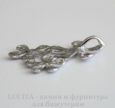 Подвеска "Три цветка" (цвет - платина) 33х27 мм