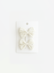 Комплект заколок, Молоко