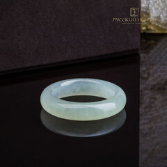 Кольцо "Классика". Буромский нефрит.