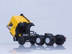 MAZ-6422 truck tractor 1989 late cab yellow 1:43 AutoHistory (AIST)