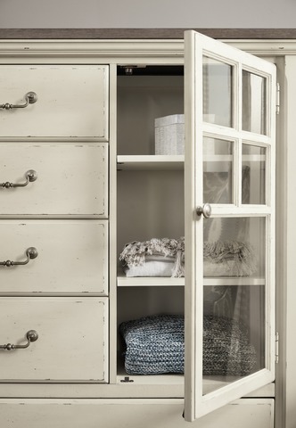 Hooker Furniture Bedroom Sturbridge Door/Drawer Asymmetrical Chest