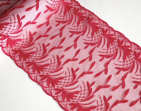 Вышивка на сетке