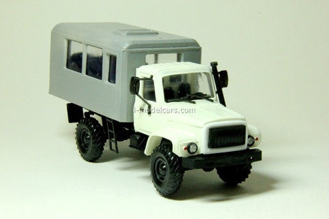 GAZ-3308 Sadko Watch white Kompanion 1:43