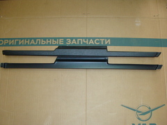 Накладки на пороги УАЗ 469/ Хантер к-т 2шт.(пластик)