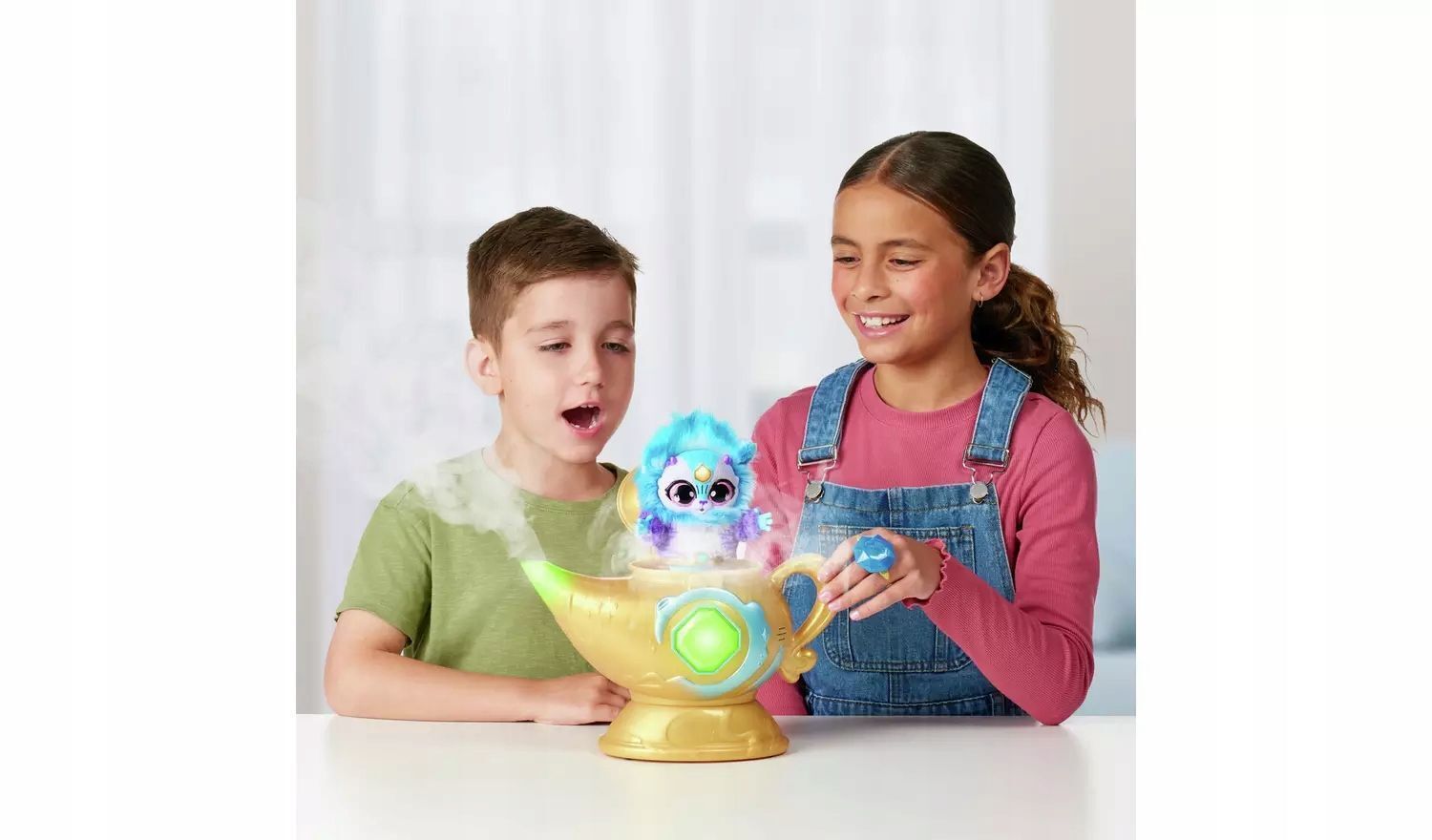 Игровой набор Moose Toys - Волшебная интерактивная лампа Magic Mixies со  светом и звуком голубой 14833 купить в Москве | Доставка по России.