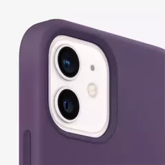 Чехол Apple силиконовый MagSafe для iPhone 12/12 Pro- Amethyst (MK033ZM/A)