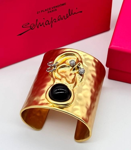 braslet-manzheta-uho-shirokij-v-stile-schiaparelli