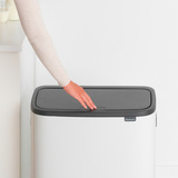 Мусорный бак Touch Bin Bo 60 л, артикул 223006, производитель - Brabantia, фото 11