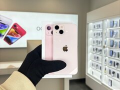 iPhone 13, 256 ГБ б/у