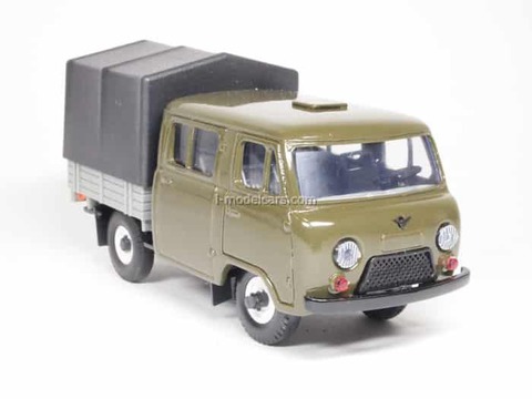 UAZ-39094 Farmer (green) awning Agat Mossar Tantal 1:43