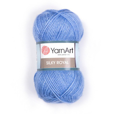 Silky Royal Yarnart (65% мериносовая шерсть 35% шёлк район, 50 гр/140 м)
