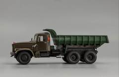 KRAZ-256B 1969-1977 green 1:43 Nash Avtoprom