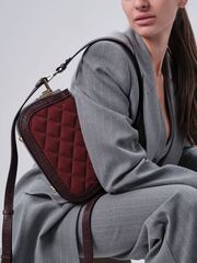 Сумка замшевая на плечо Deboro 30791 крок/пурпур