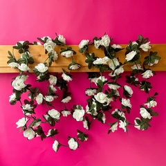 Лиана с Розами, 45 голов на лиане, Белые розы, длина одной лианы 2,37 м, набор 2 лианы