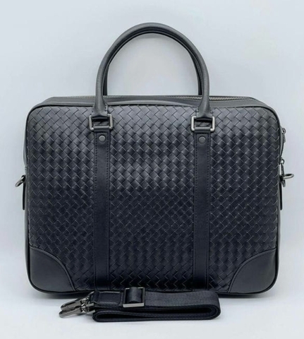 Кожаный портфель Bottega Veneta Intrecciato на молнии с плечевым ремнем