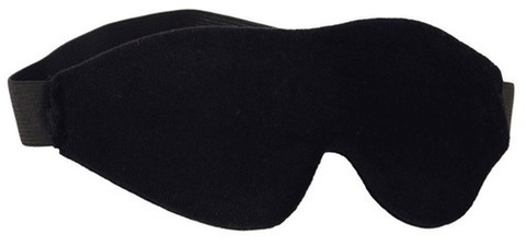 Черная маска на глаза PLUSHY GEAR