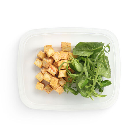Тофу с рукколой и мини-шпинатом