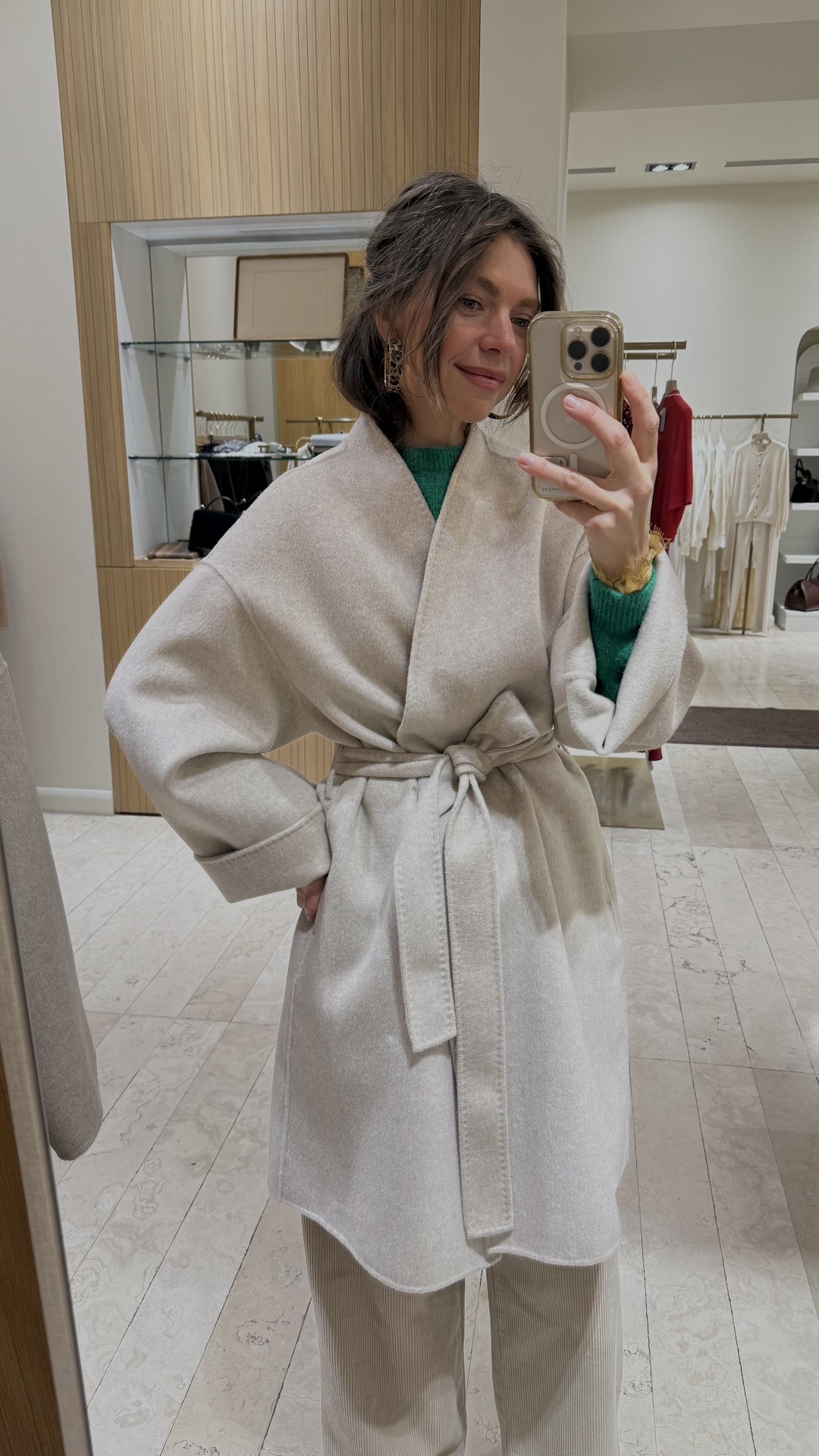 Пальто в минималистичном стиле из чистой шерсти